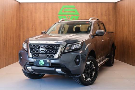 NISSAN FRONTIER 2.3 16V TURBO DIESEL PLATINUM CD 4X4 AUTOMÁTICO NISSAN FRONTIER 2.3 16V TURBO DIESEL PLATINUM CD 4X4 AUTOMÁTICO